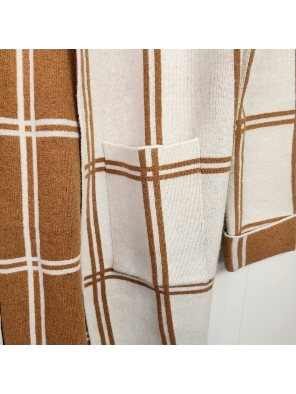 Rain & Rose Open Front Soft Cardigan Off White Tan Plaid Size Medium Office Fall - Picture 5 of 7